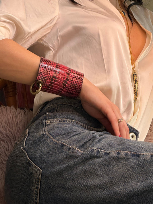 RING Leather cuff - removable ring / Fucsia and black