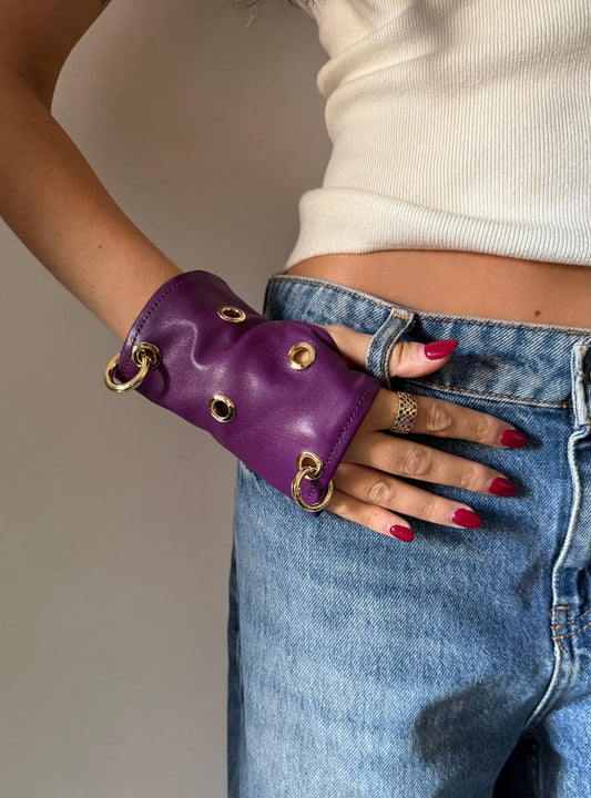 IDOL Glove - Purple (gold details)