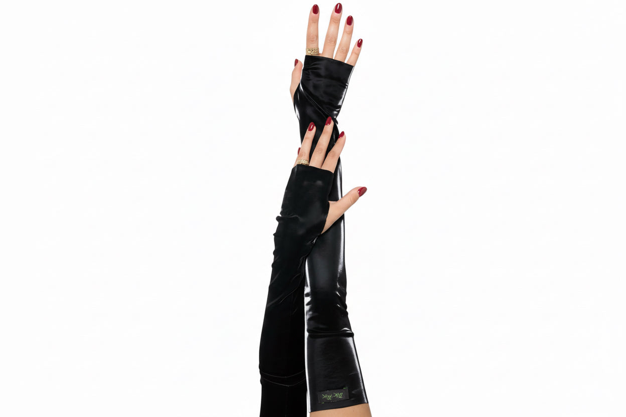 MUTA Glove - velvet latex