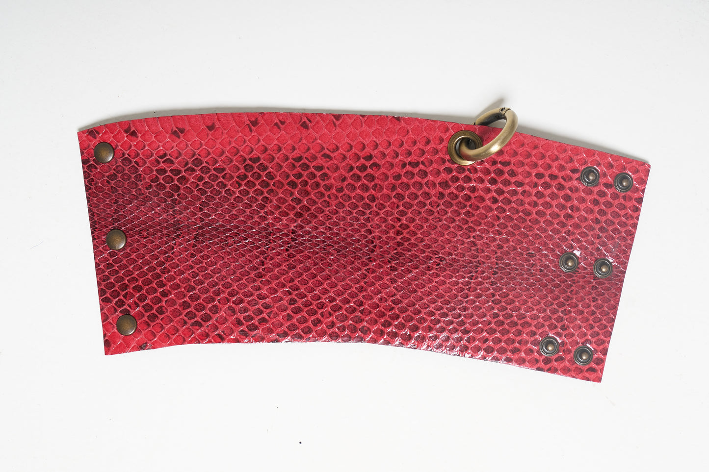 RING Leather cuff - removable ring / Magenta