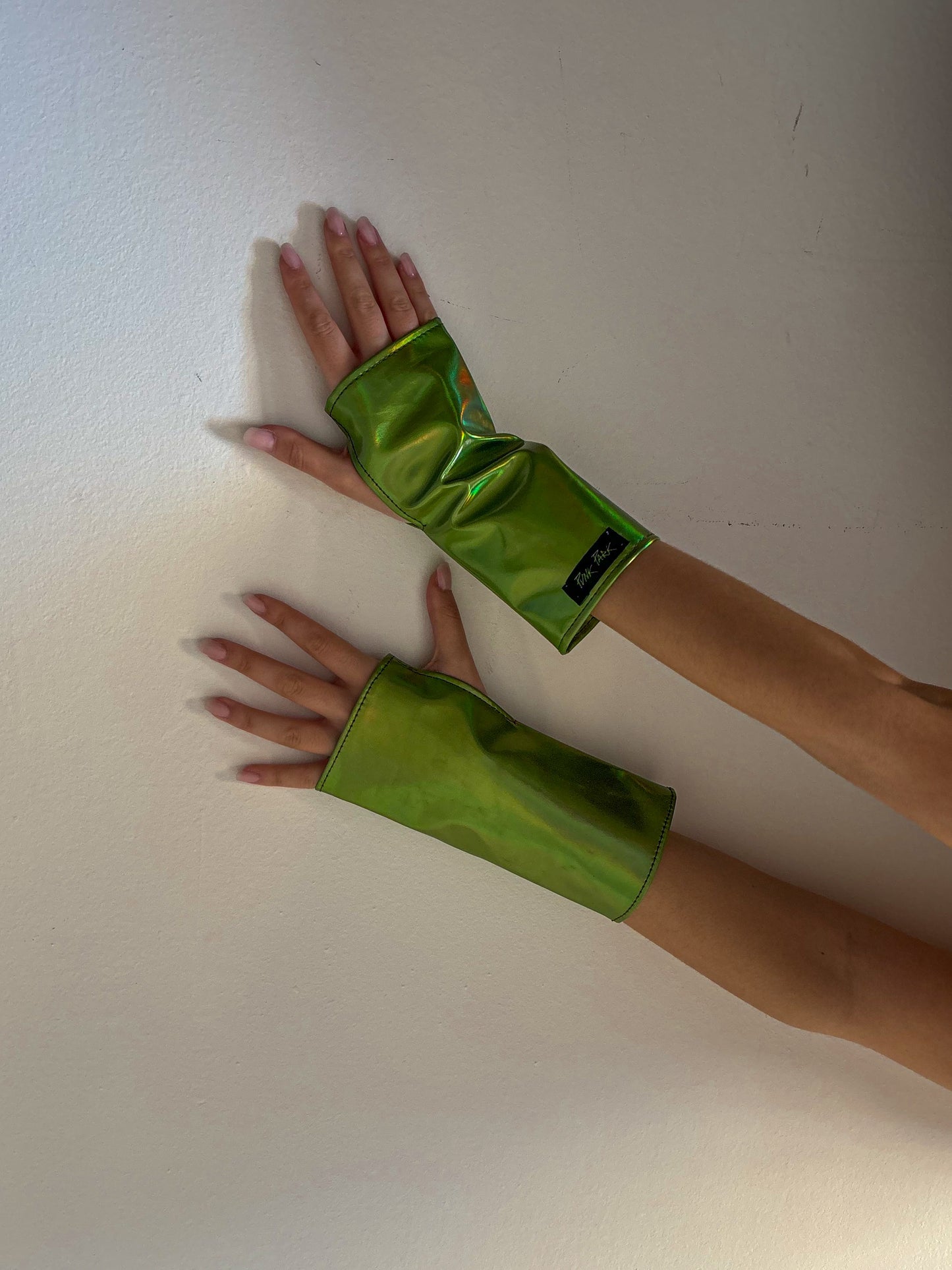 CYBER Glove - Green