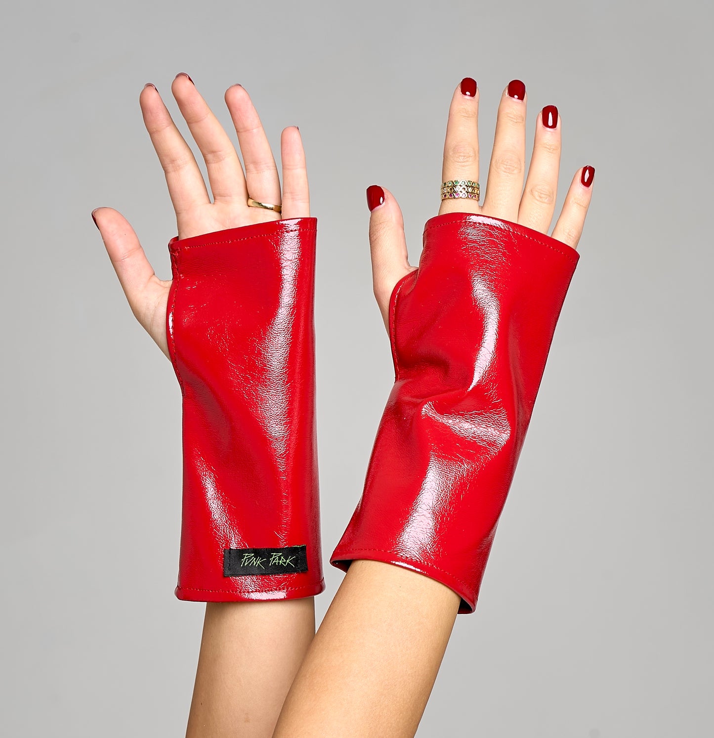 CYBER Glove - Red