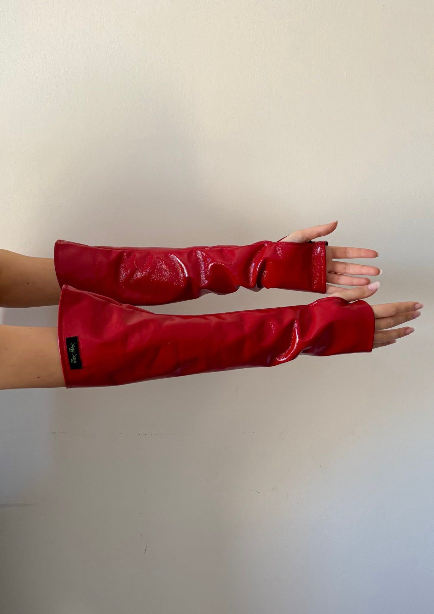 LONG CYBER Glove - Red